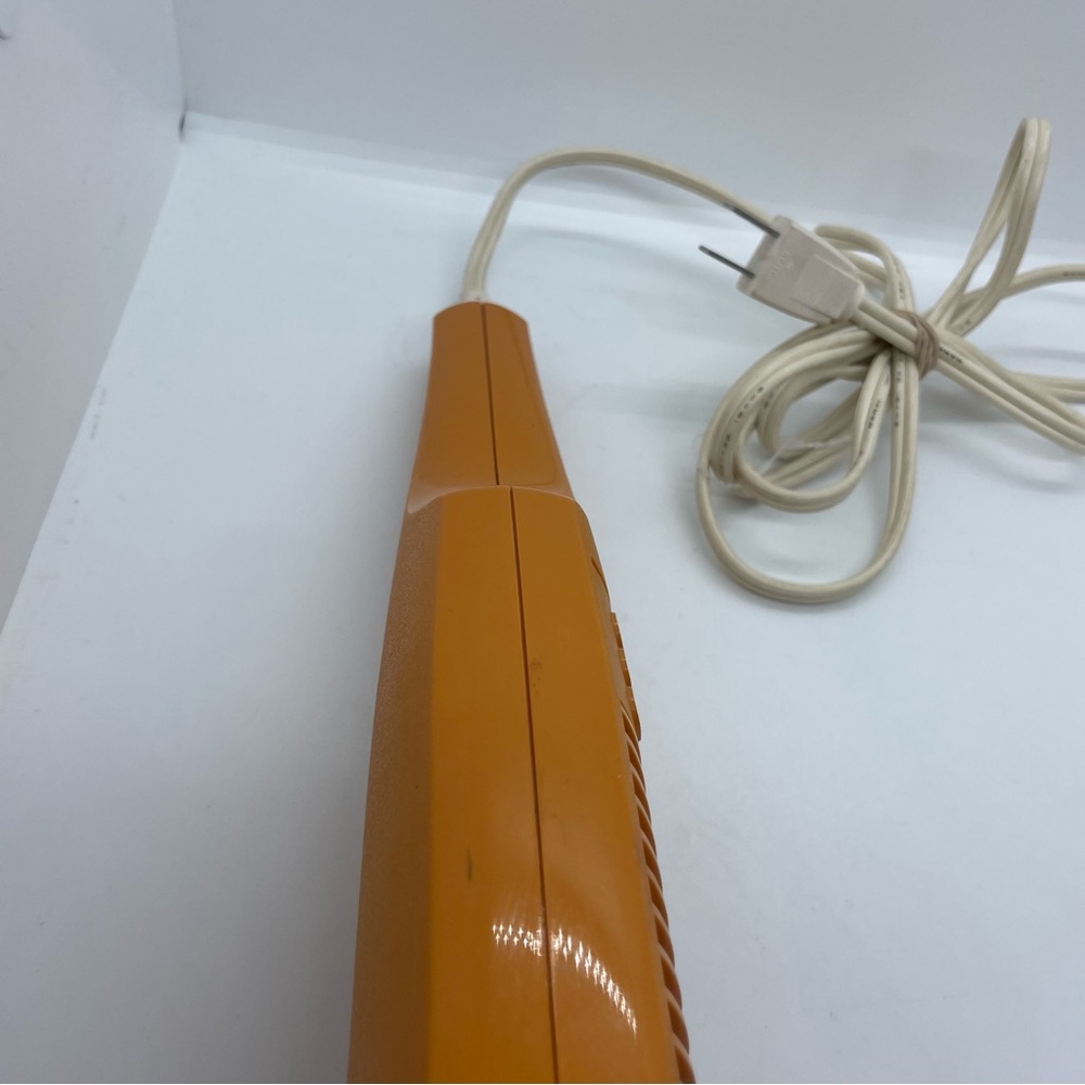 Sunbeam 900 Hair Dryer - Orange and White - Picture 10 of 11